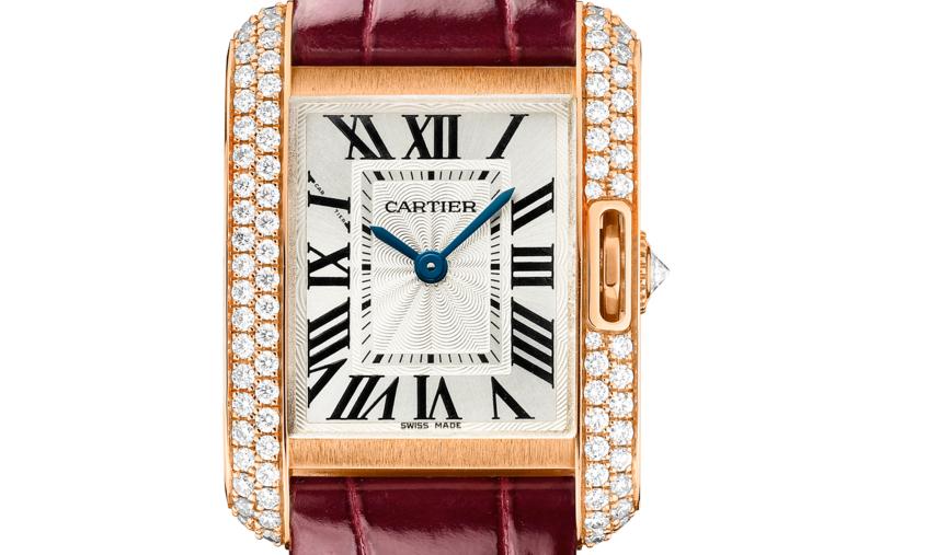 The silver-plated dials copy Cartier Tank Anglaise WT100013 watches have black Roman numerals.